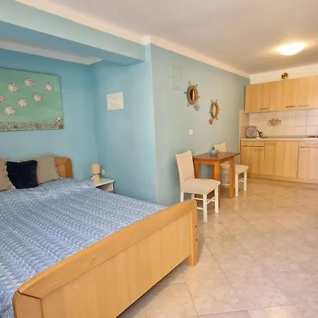 Tunjic Apartment *